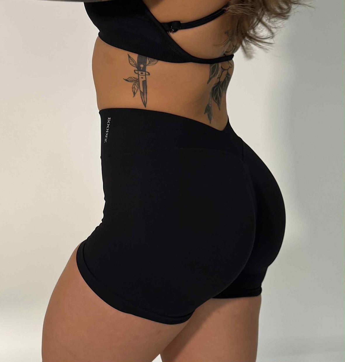 Curve Shorts